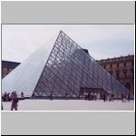 louvre-pyramid2.jpg